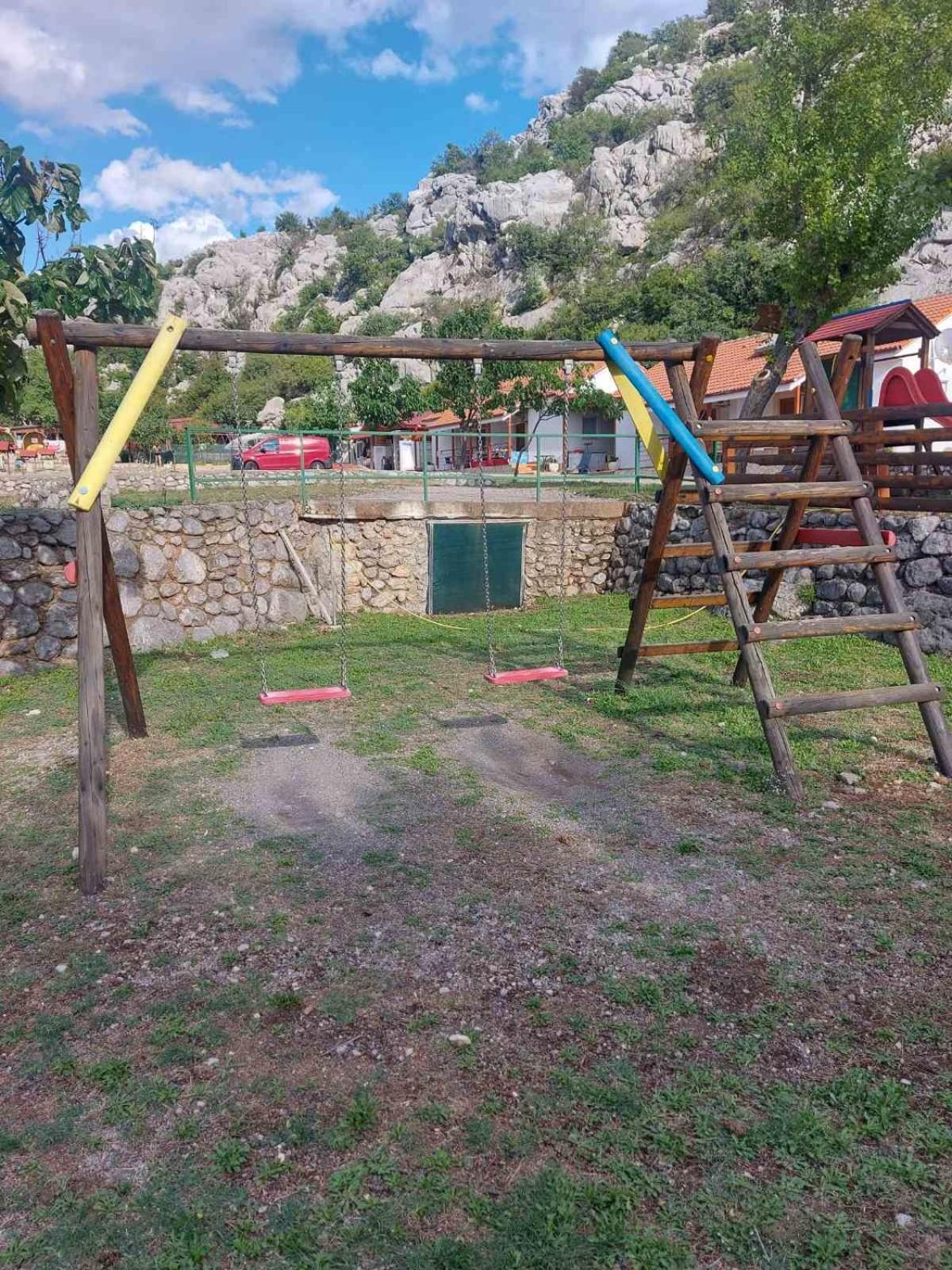 Mobile Home Luna Senj  Exterior photo